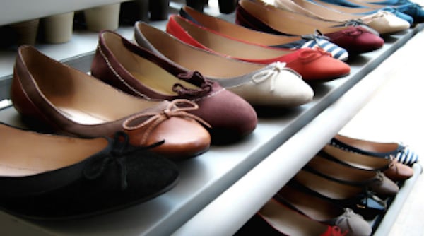 shelves-of-consumer-goods